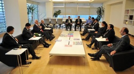 Kktc Başbakanı Eroğlu, Cihan Ve Zaman'ı Ziyaret Etti