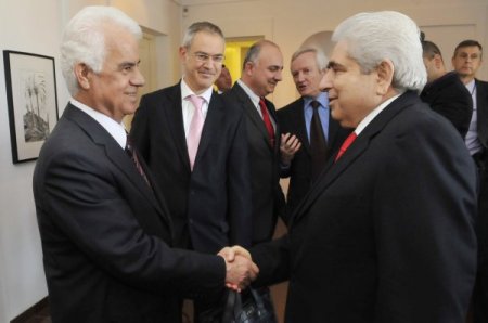 Kktc Cumhurbaşkanı Eroğlu, Rum Lider Hristofyas’la Görüştü