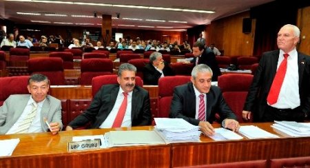 KKTC erken seçim sürecine girdi