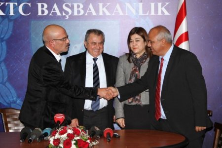 KKTC'de belediye çalışanları eylemlerine son vererek işbaşı yaptı