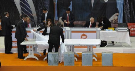 KKTC'de İrsen Küçük yeniden Genel Başkan seçildi