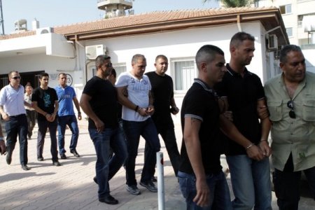 KKTC'de izinsiz zanlı kovalayan Rum polislerin her birine 10 bin TL ceza