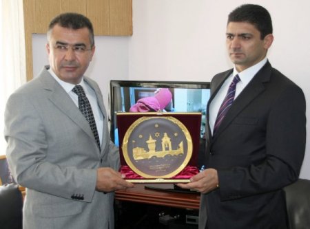 Kktc’li Bakan, İş Adamlarını Kktc’ye Yatırım Yapmaya Çağırdı