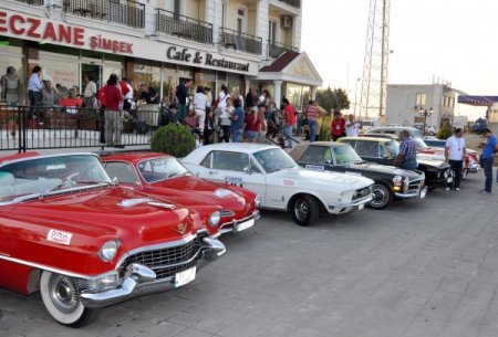 Klasik otomobiller serhat şehri Edirne’de boy gösterecek