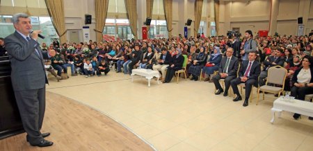 Kocaeli, Halk Üniversitesi KO-MEK ile okuyor