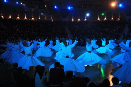 Kocaeli Büyükşehir Belediye Başkanı Karaosmanoğlu, Vuslat Gecesi'ne katıldı