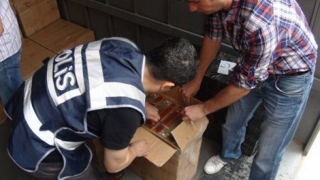 Kocaeli merkezli 16 ilde eş zamanlı kaçak sigara operasyonu
