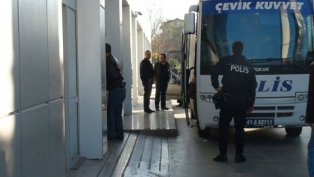 Kocaeli merkezli 16 ilde eş zamanlı kaçak sigara operasyonu