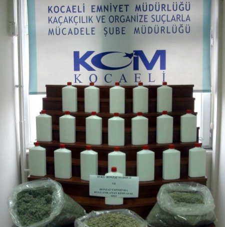 Kocaeli polisi, 10 kilogram bonzai ele geçirdi