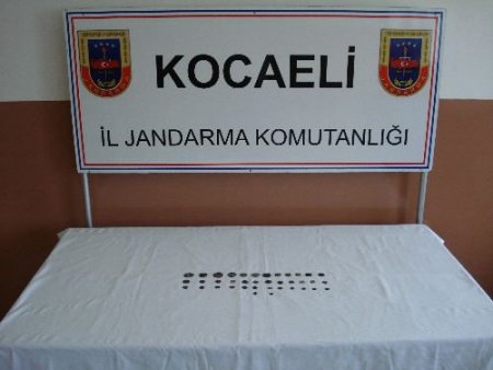 Kocaeli'de 38 Sikke Ele Geçirildi