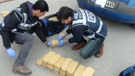 Kocaeli'nde 153 kilogram eroin ele geçirildi