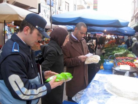 Kocaeli’nde 2 Ton Gıda Maddesi İmha Edildi