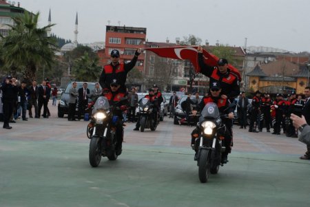 Kocaeli'nde Nevruz kutlamaları renkli görüntülere sahne oldu