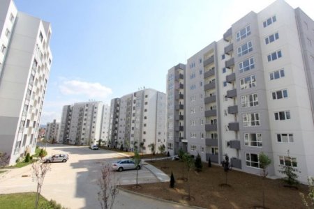 Kocaeli'nde Turkuaz Evleri'nin teslimine başlandı