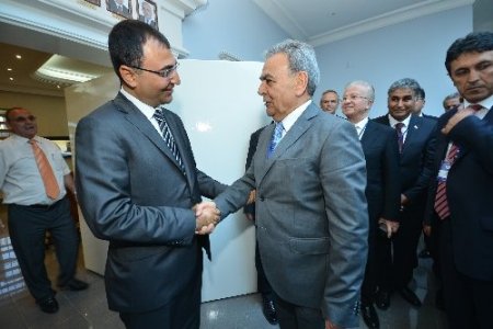 Kocaoğlu’ndan Vali Toprak’a: Sizi almaya geldik Sayın Valim