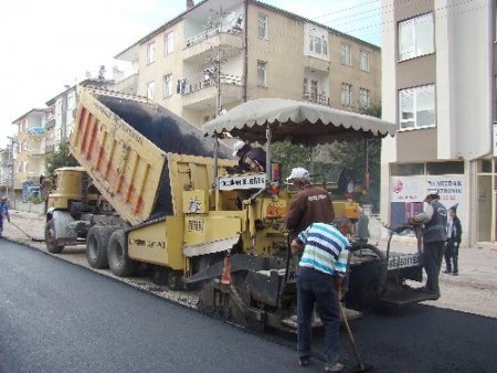 Kocasinan Belediyesi'nden Seyrani Mahallesi'nde Asfalt Çalışması