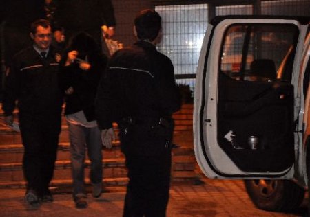 Kocasını Baltayla Öldürdü