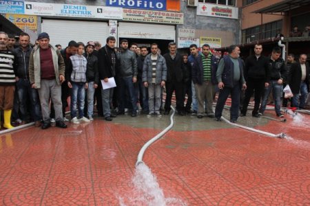 Kocavezir esnafı: Olayların sorumlusu biz değiliz, belediyeye randevulu gittik