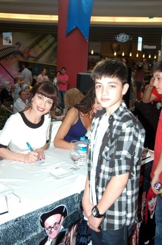 'Koğuş Akademisi' oyuncuları Kütahyalılarla buluştu (Özel)