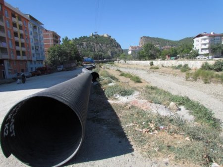 Kolaz Çayı'nın ıslahı için ilk kazma vuruldu