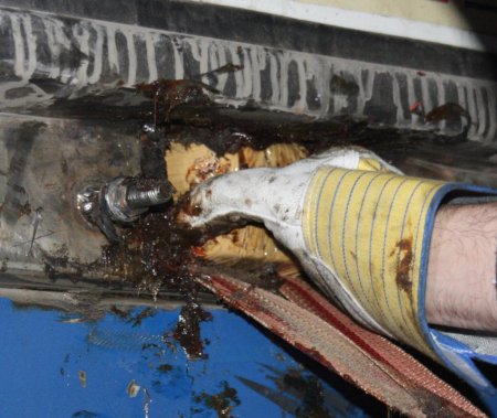 KOM polisi uluslararası yolda 106 kilogram eroin ele geçirdi