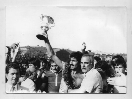 Komilikten golcülüğe ‘Baba Hayri’ kitabı piyasaya çıktı