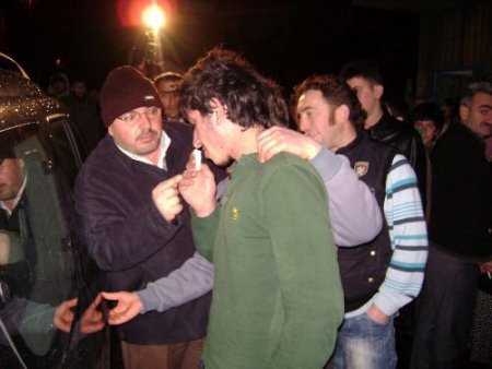 Komşularının Çocuğunun Kaçırıldığını Duyan Mahalleli Sokağa Döküldü