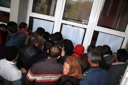 Kömür Yardımı Vatandaşların Yüzünü Güldürdü