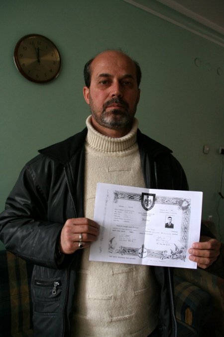 Komutan Eşleri Casus Gibi Çalışıp, Fişledikleri Askerleri Ordudan Attırmış