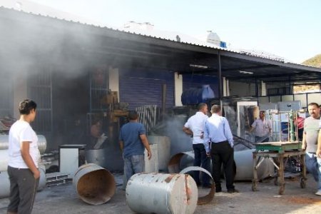 Konacık Sanayi Sitesi'nde Çıkan Yangın Ucuz Atlatıldı