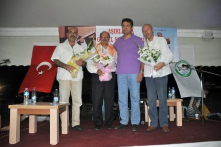 Konacık'ta Aşıklar Gecesi Düzenlendi