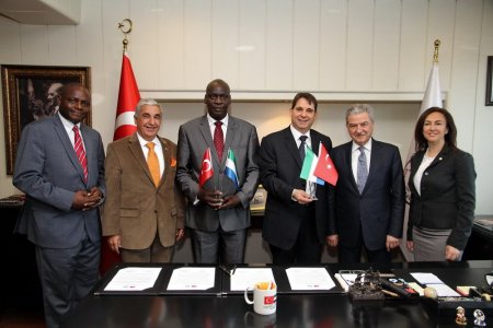 Konak Belediyesi ile Batı Afrika Freetown Belediyesi arasında işbirliği