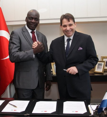 Konak Belediyesi ile Batı Afrika Freetown Belediyesi arasında işbirliği