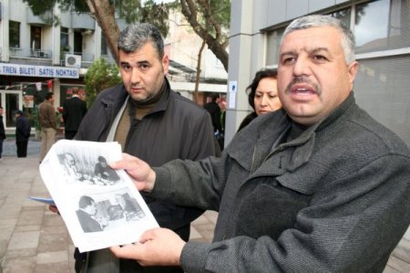 Konferansa Çağırılan Yalçın Küçük Bergama Belediye Meclisi'ni Böldü