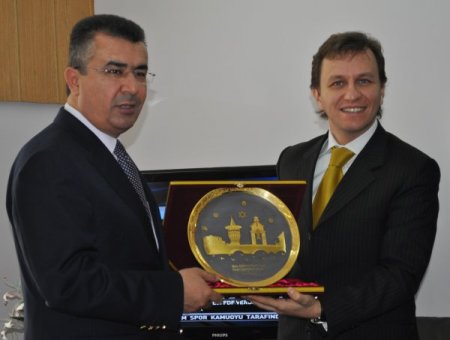 Konsolos Bernardini: İş Adamlarına Vize Noktasında Önemli Yol Katettik