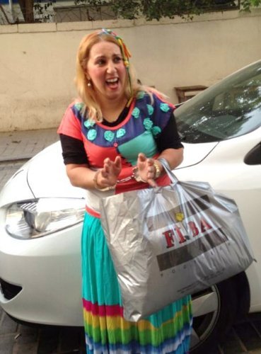 Konsolos eşini de soyan yankesiciler, güven timlerinden kaçamadı