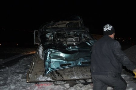 Kontrolden Çıkan Otomobil İnşaat Çukuruna Uçtu