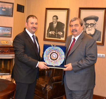 Konukoğlu: İşsizlik, iş beğenmeyenlerden kaynaklanıyor