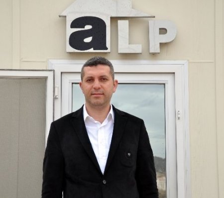 Konut fazlalığı bulunan Afyonkarahisar’da fiyatlar düşmüyor