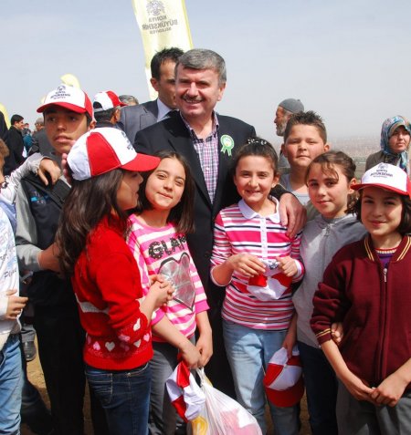 Konya, 9 yılda 13 milyon fidanı toprakla buluşturdu