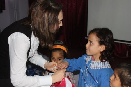 Konya adliye personelinden Cizreli miniklere yardım