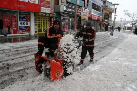 Konya’da 469 Köy Yolu İle Ulaşım Kesildi