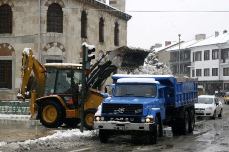Konya’da 469 Köy Yolu İle Ulaşım Kesildi