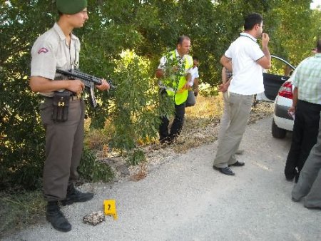 Konya'da Şehit Olan Polis Memurunun Eşi De Polis