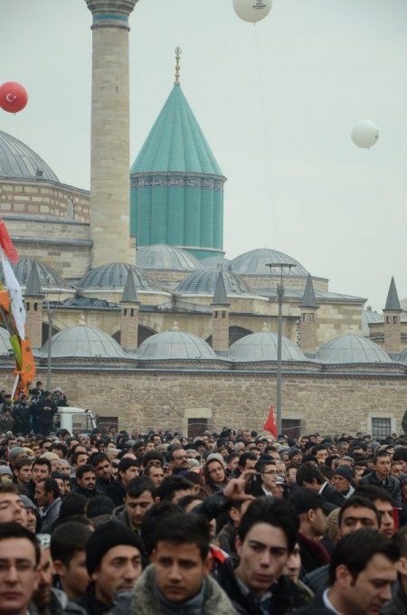 Konya'daki açılış törenine Suriyeli mülteciler de geldi