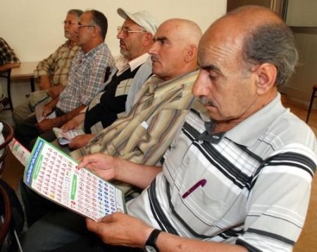 Konyalı Emekliler 'okumanın Yaşı Yok' Dedirtiyor