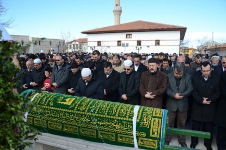 Konyalı işadamı Zeki Cesur son yolculuğuna uğurlandı