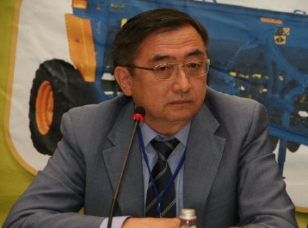 Konyalı işadamları Kazakistan’a çıkarma yaptı