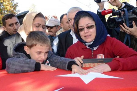 Konyalı şehit Mesut Şeker son yolculuğuna uğurlandı