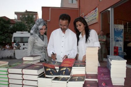 Konyalı Yazardan 'aşkın Gözyaşları-tebrizli Şems'